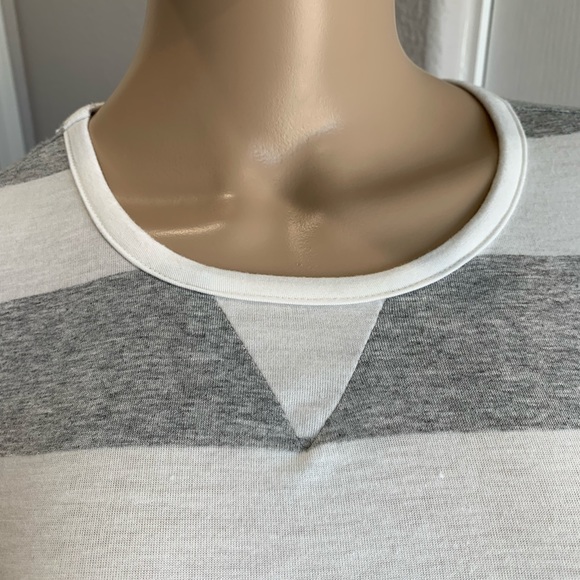 No label - Picture 3 of 6